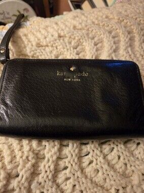 Kate Spade Wristlet Wallet Card Case Key Ring Pebbled Leather